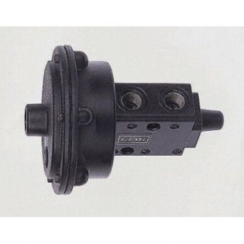 Клапан пневматический 3/2 NORGREN Серия 03 G 1/8 724273